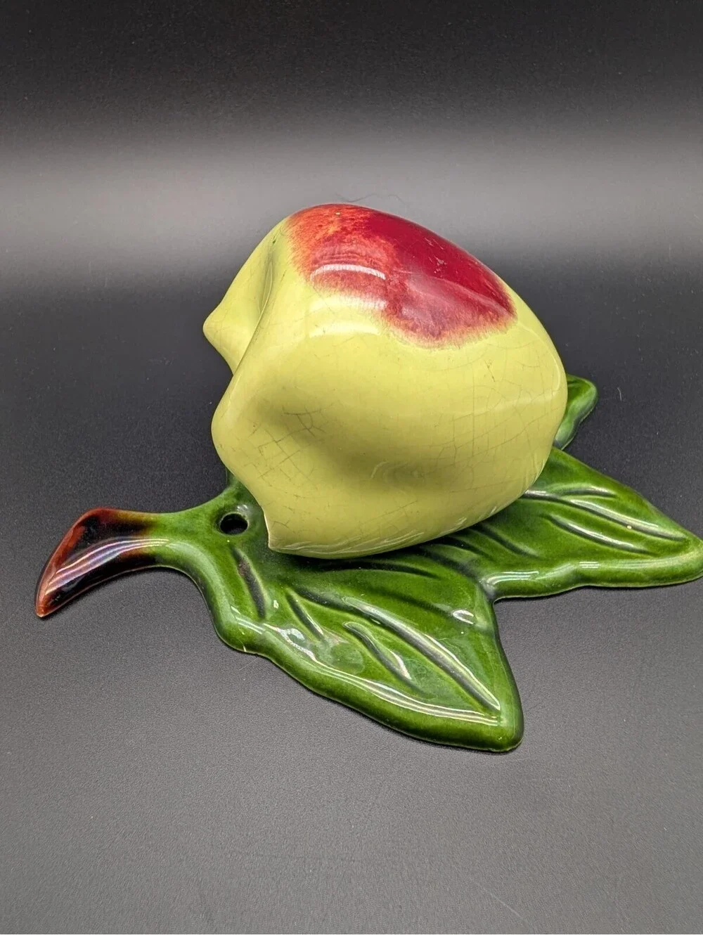 VTG Treasure Craft Pottery Green Apple Wall Pocket Planter MCM California Kitchy